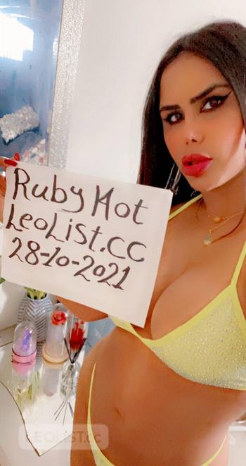 Rubi Hot beautiful, 23 Middle Eastern transgender escort, Montreal