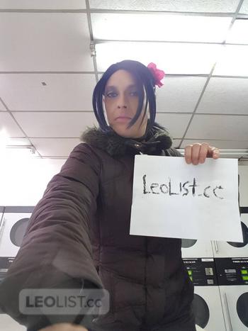 Xxsophie69xX, 30 Caucasian/White transgender escort, Montreal